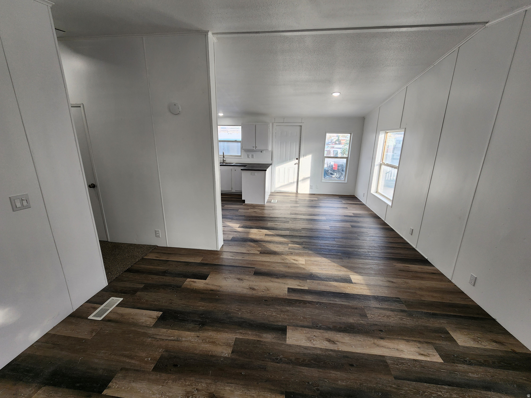 SHERWOOD FOREST - Residential