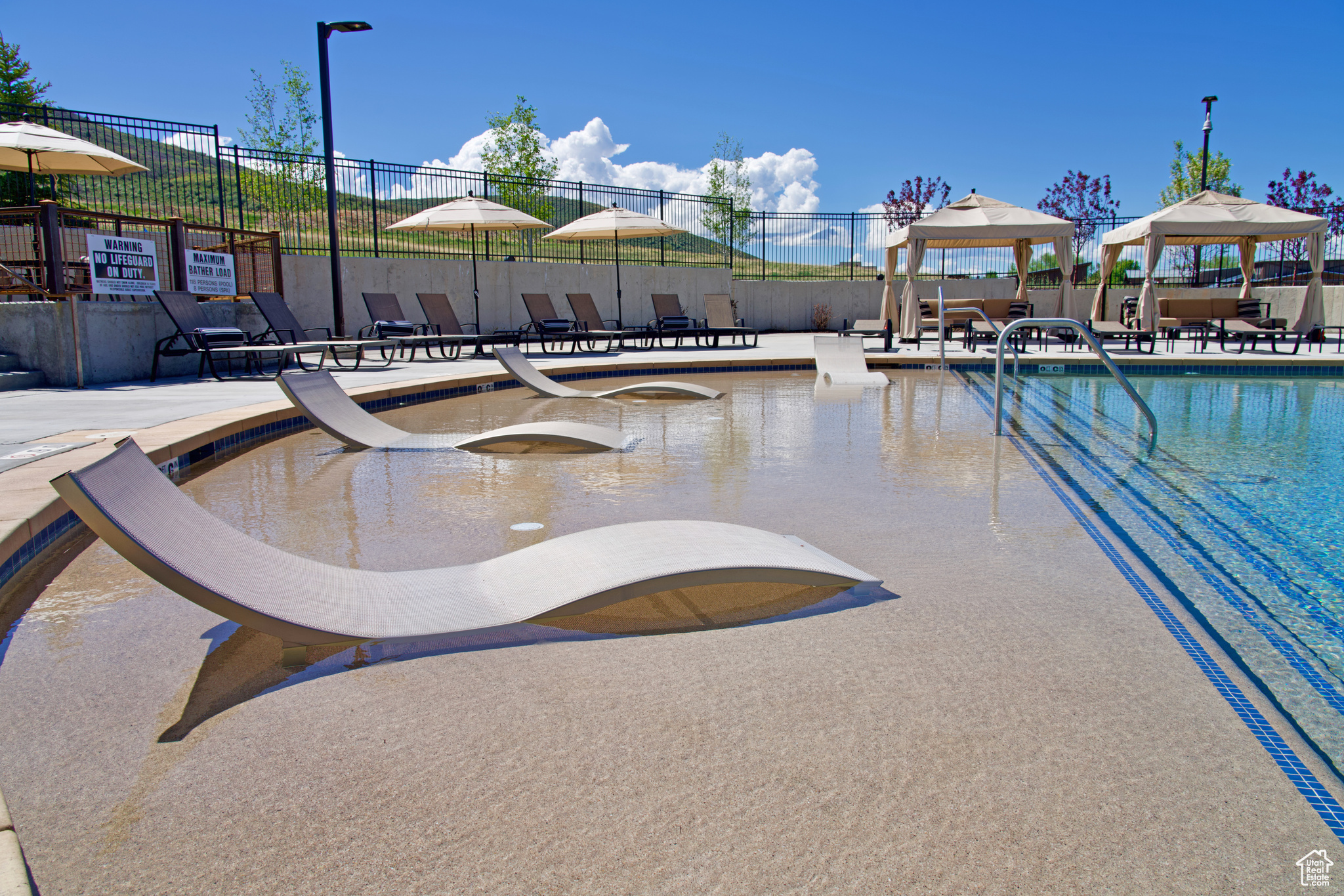 HIGH STAR RANCH - Residential