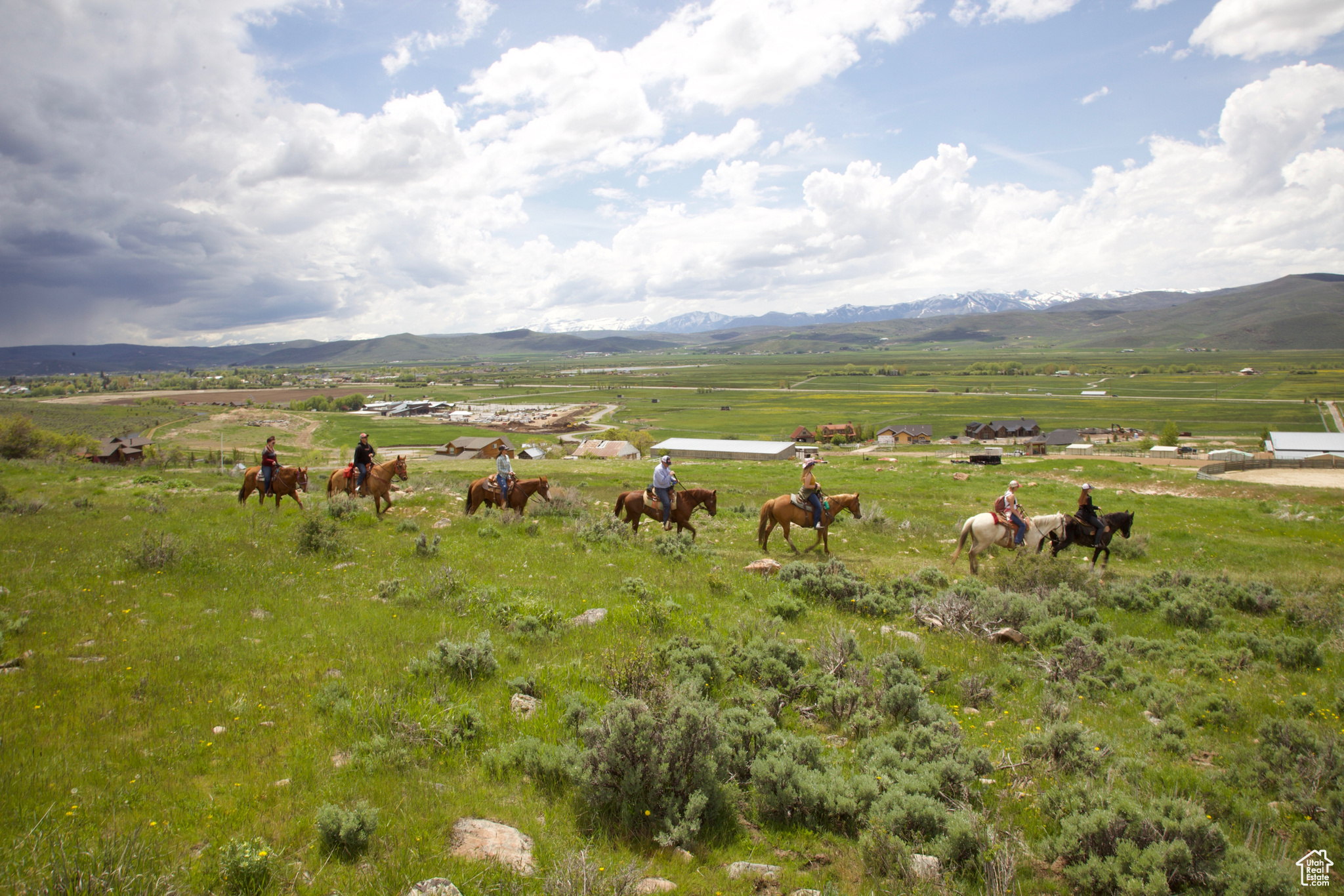 HIGH STAR RANCH - Residential
