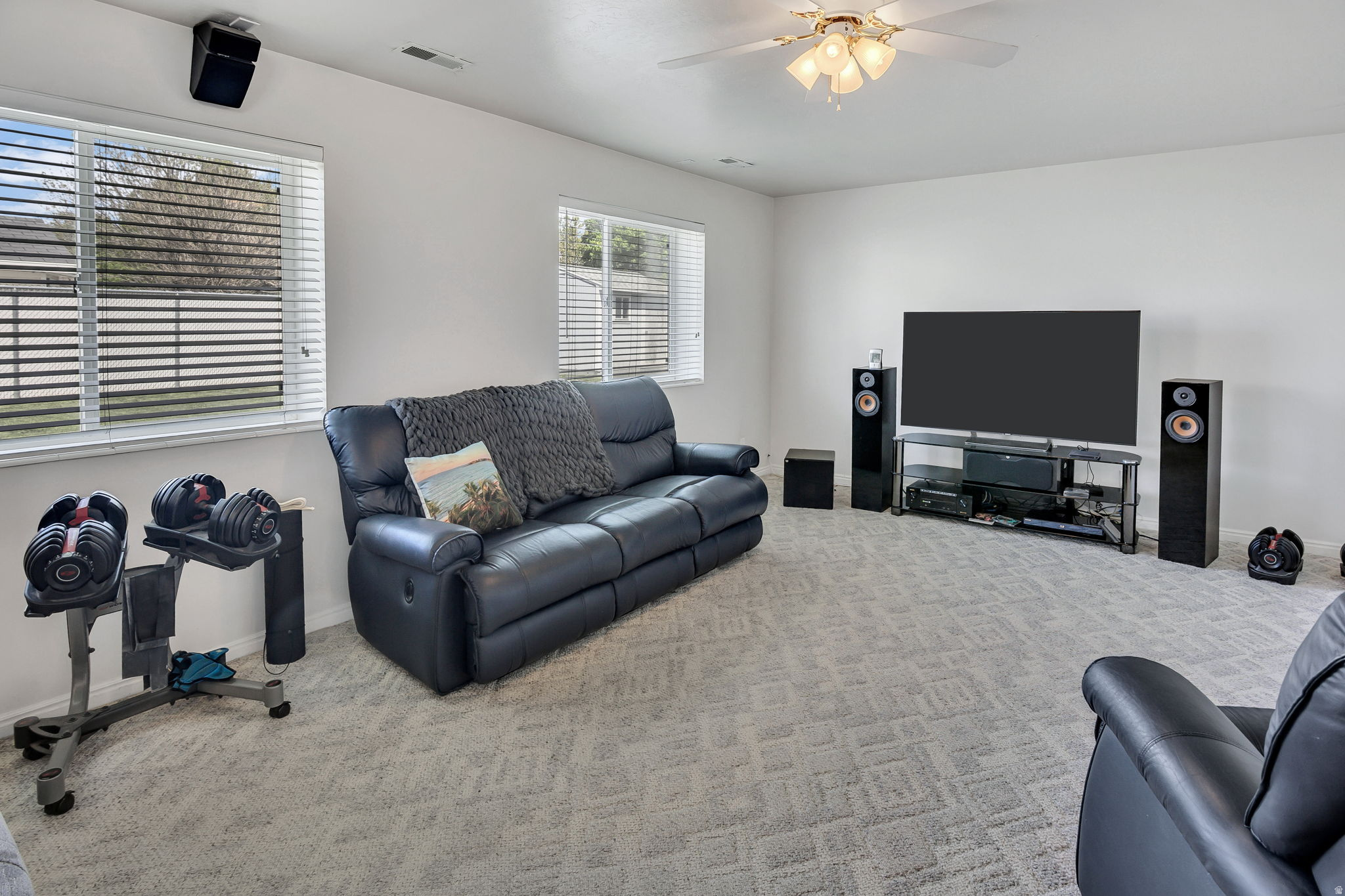 CARRIAGE PARK - Residential