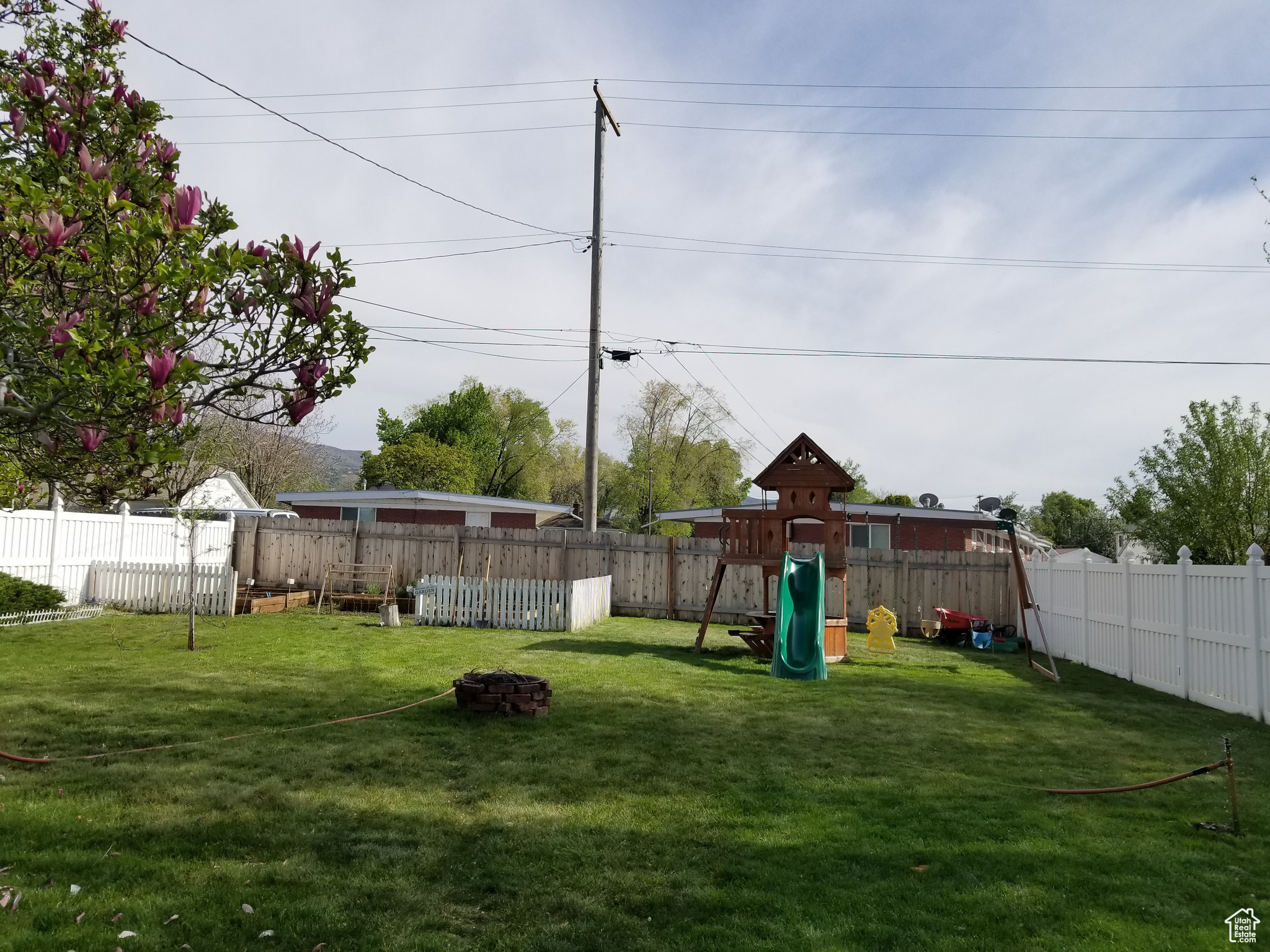 173 W 300, Bountiful, Utah image 3