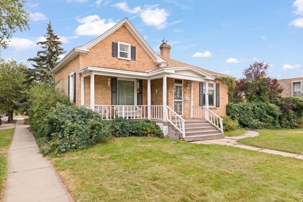 Photo of 1978 E 1700 S, Salt Lake City, UT 84108 (MLS # 2182749)