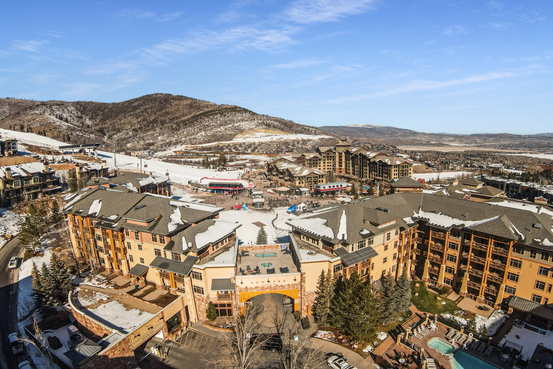 SUNDIAL LODGE - Residential