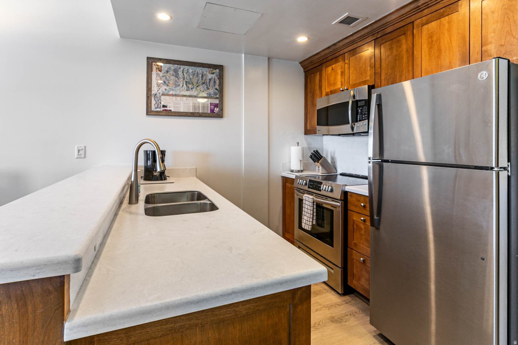 SUNDIAL LODGE - Residential