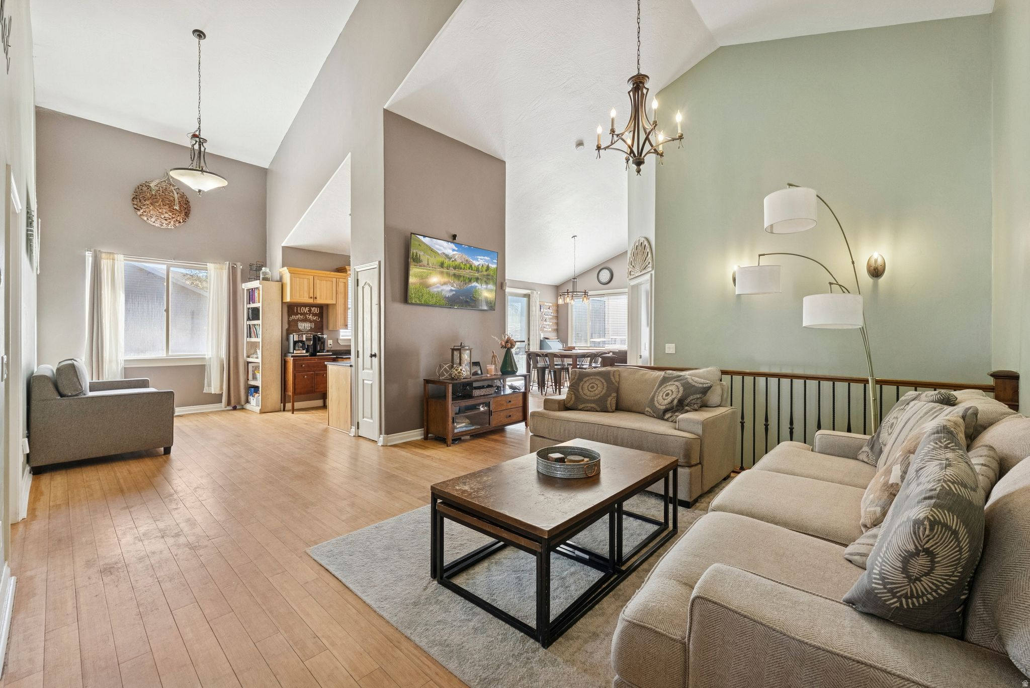 GRASSY CREEK - Residential