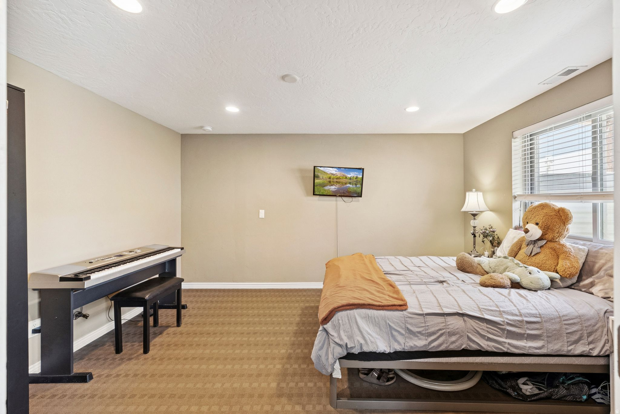 GRASSY CREEK - Residential