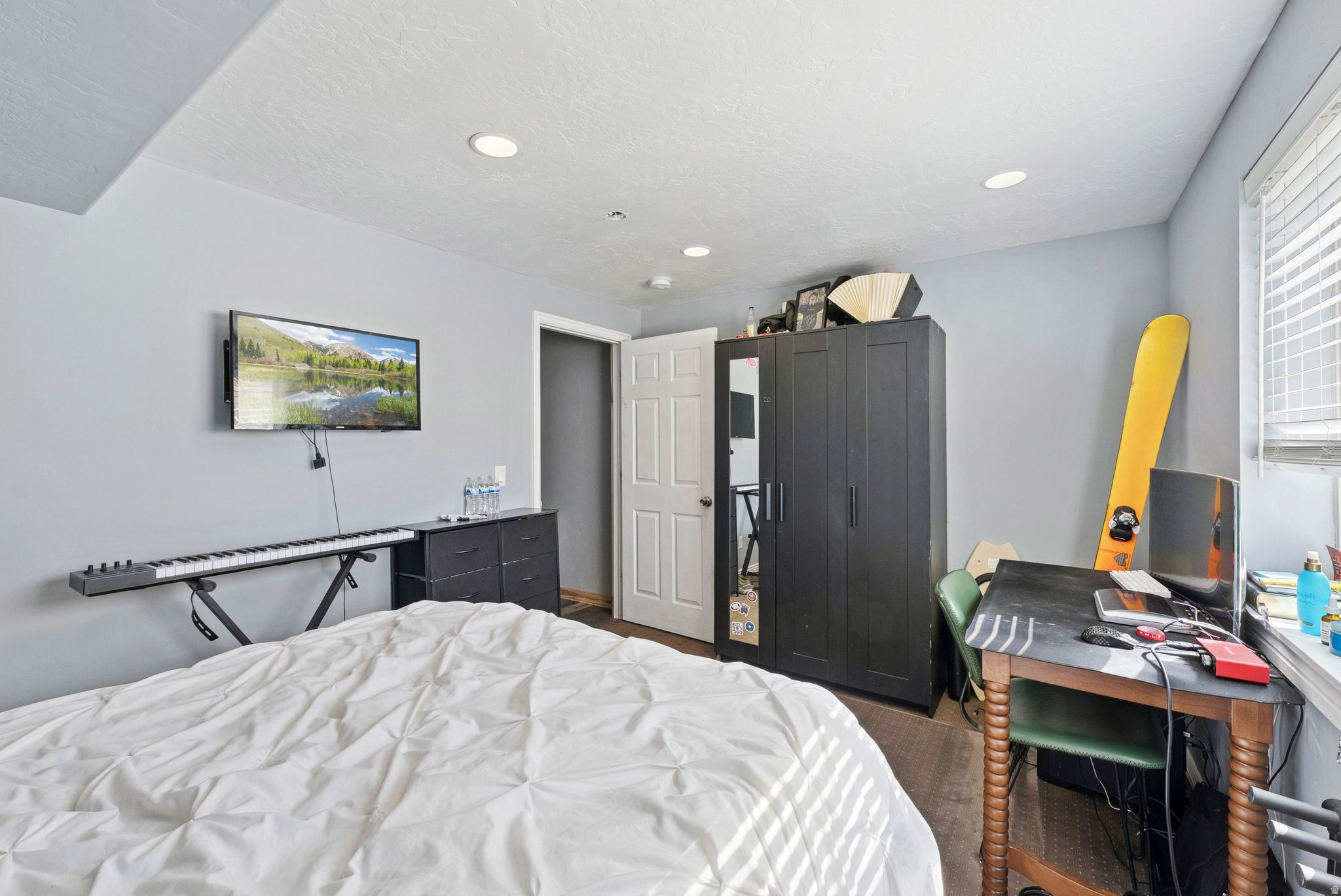 GRASSY CREEK - Residential