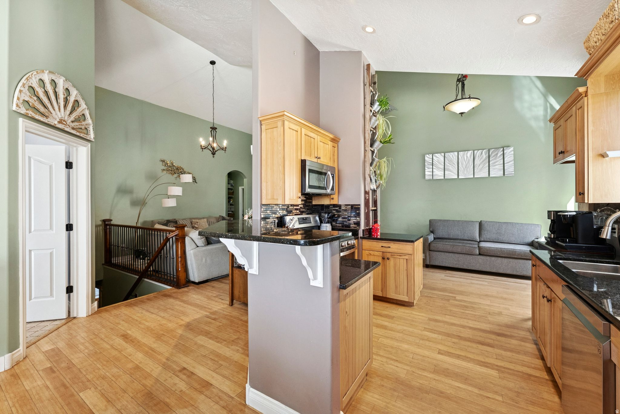 GRASSY CREEK - Residential