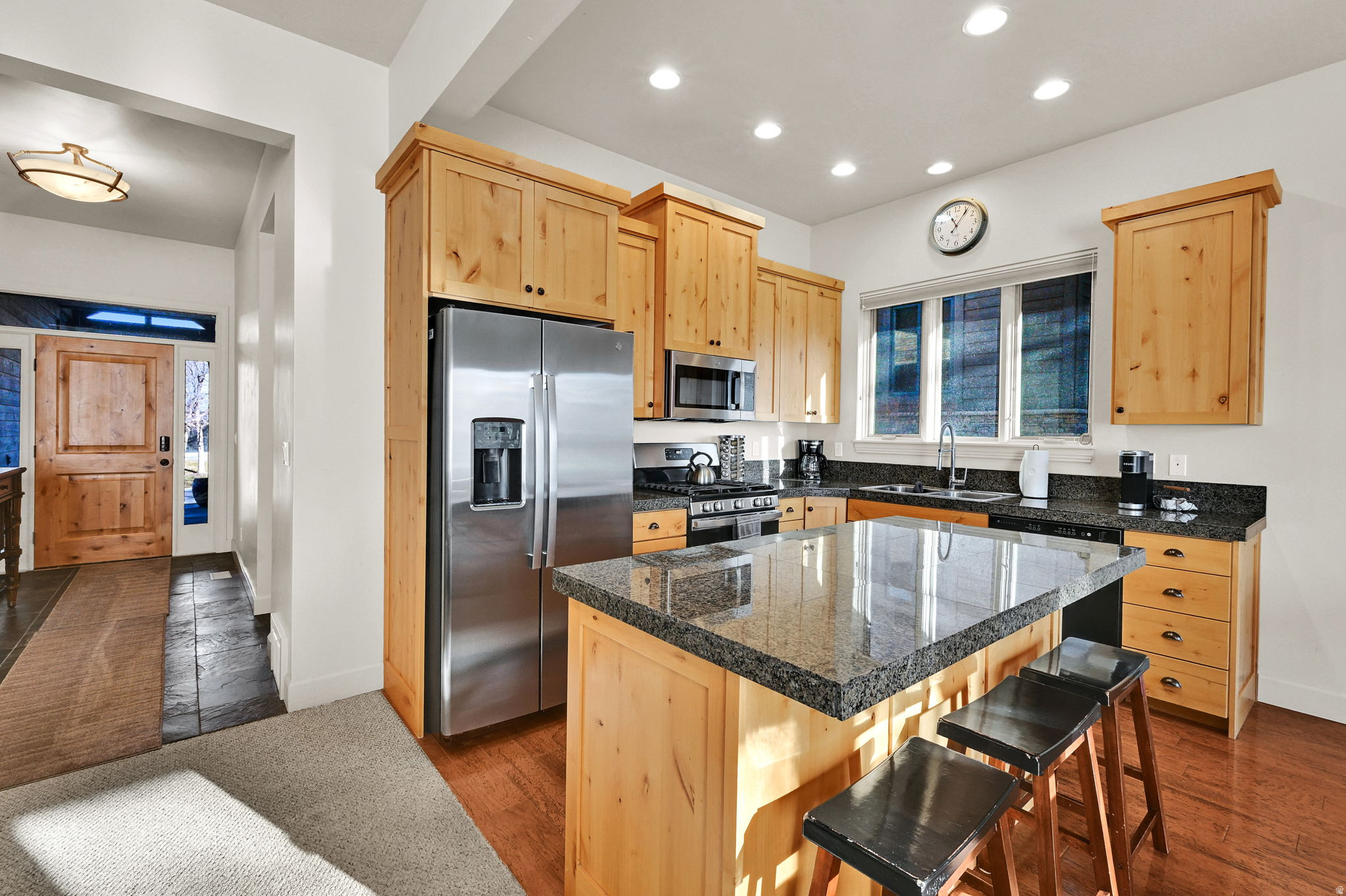 TRAPPERS RIDGE - Residential