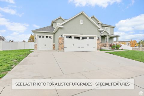 Tiny photo for 13128 S DAY MEADOW DR E, Draper, UT 84020 (MLS # 2117990)