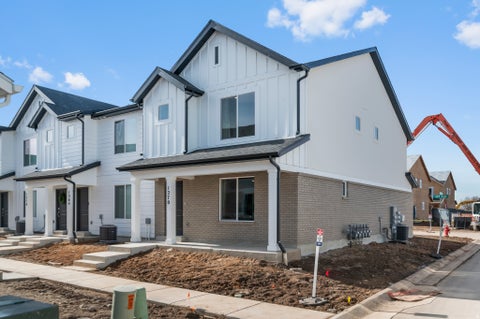 Photo of 265 E 1235 N #206, Harrisville, UT 84404 (MLS # 2184975)