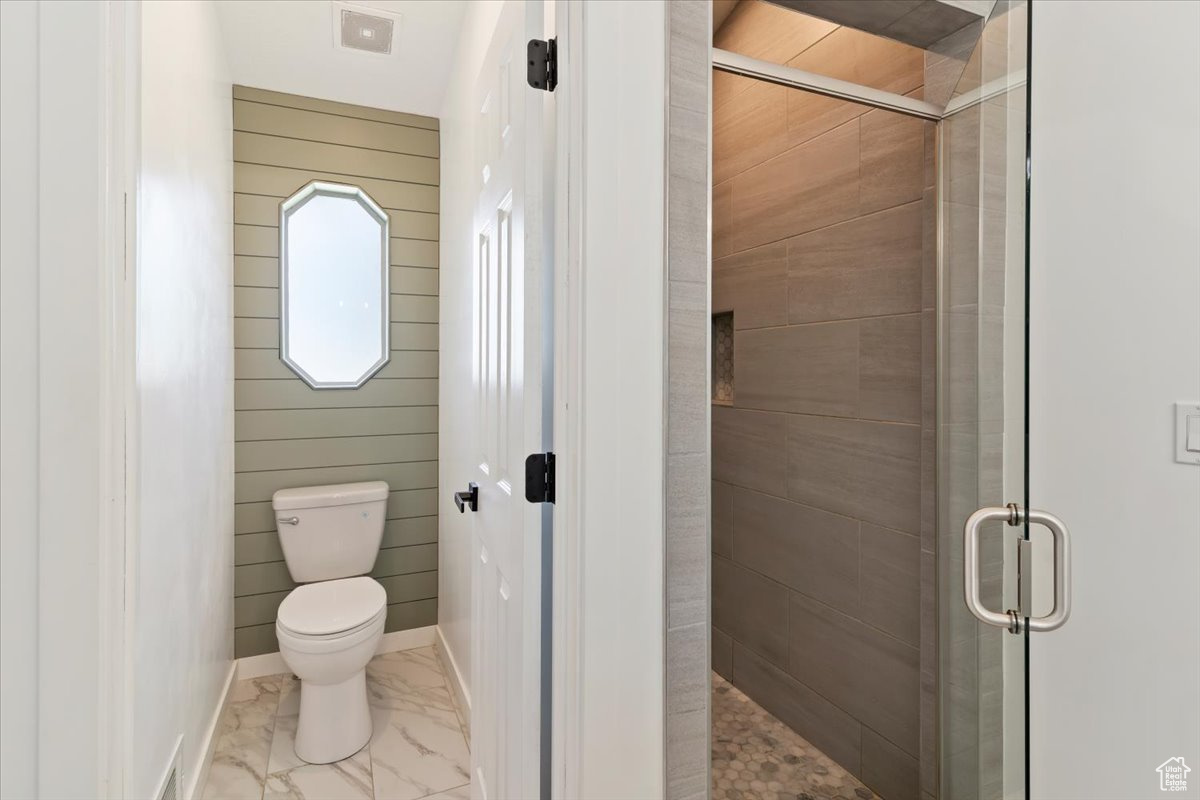 RIDGEMONT - Residential