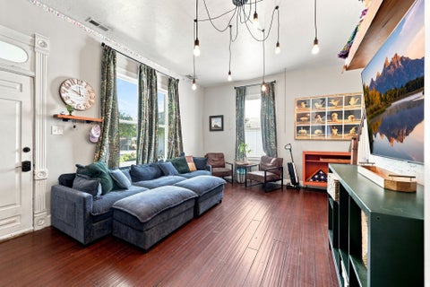 Tiny photo for 154 W 400 N, Springville, UT 84663 (MLS # 2178501)