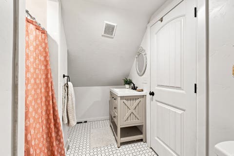 Tiny photo for 154 W 400 N, Springville, UT 84663 (MLS # 2178501)