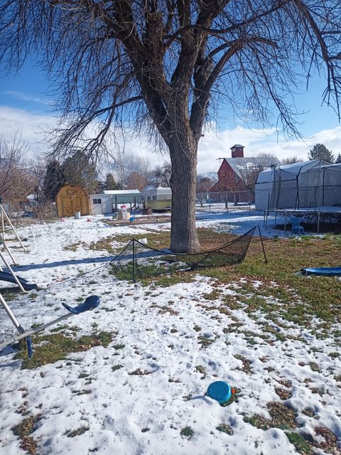 Tiny photo for 154 N 300 W, Smithfield, UT 84335 (MLS # 2126598)