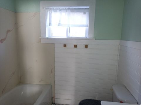 Tiny photo for 154 N 300 W, Smithfield, UT 84335 (MLS # 2126598)