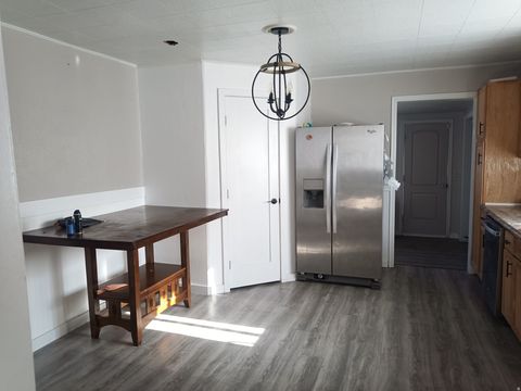 Tiny photo for 154 N 300 W, Smithfield, UT 84335 (MLS # 2126598)