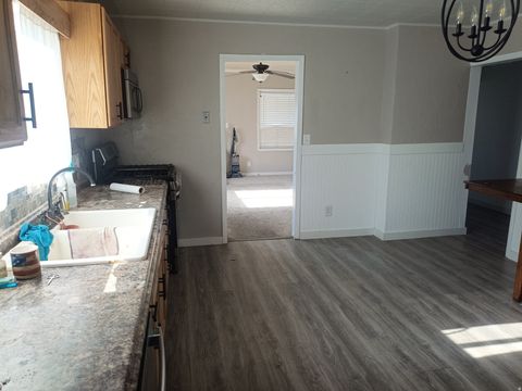 Tiny photo for 154 N 300 W, Smithfield, UT 84335 (MLS # 2126598)