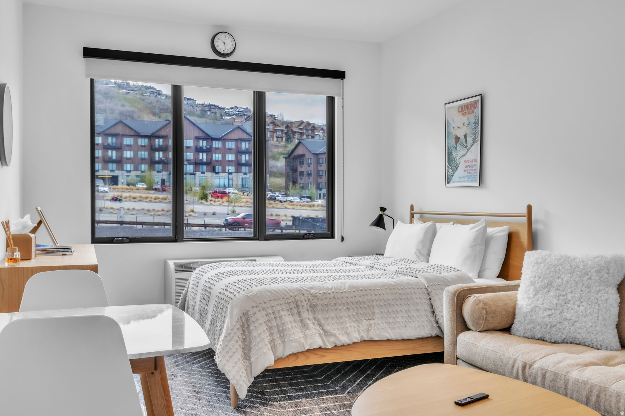 PIOCHE VILLAGE - Residential