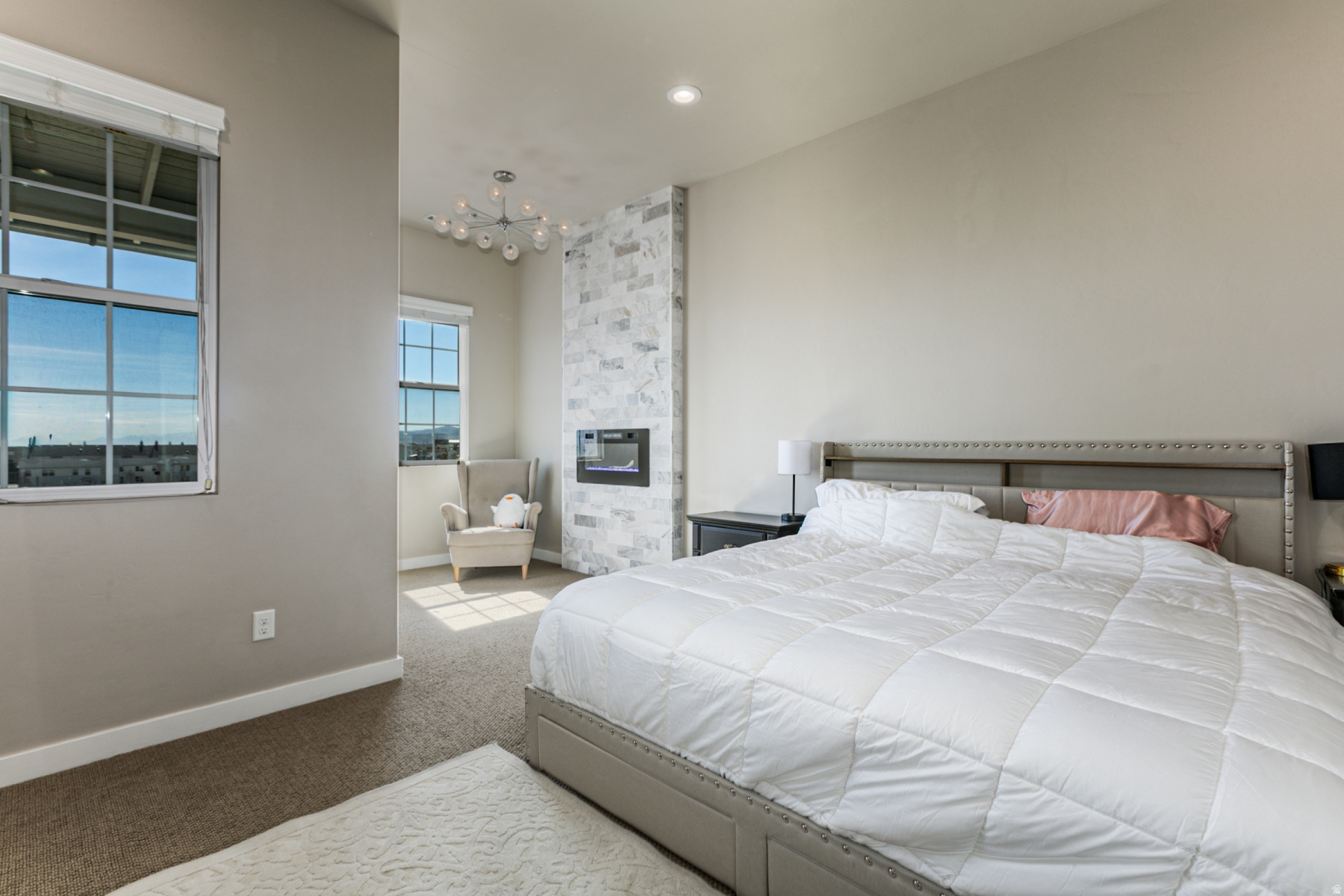 DAYBREAK - Residential