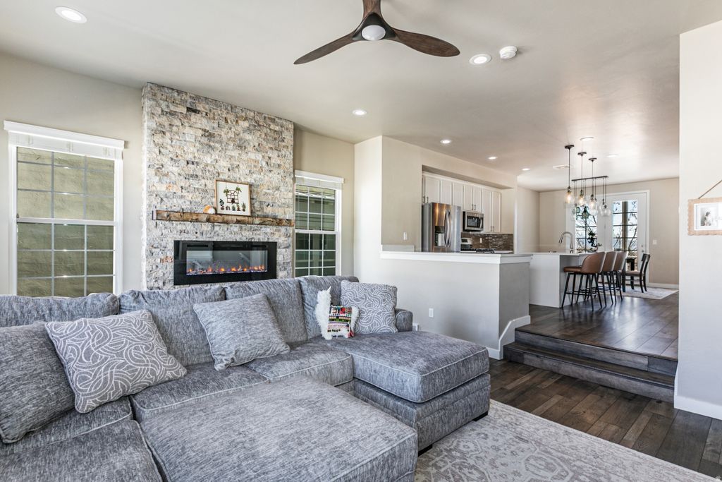 Photo of 5328 W SOUTH JORDAN PKWY S, South Jordan, UT 84009 (MLS # 2147482)