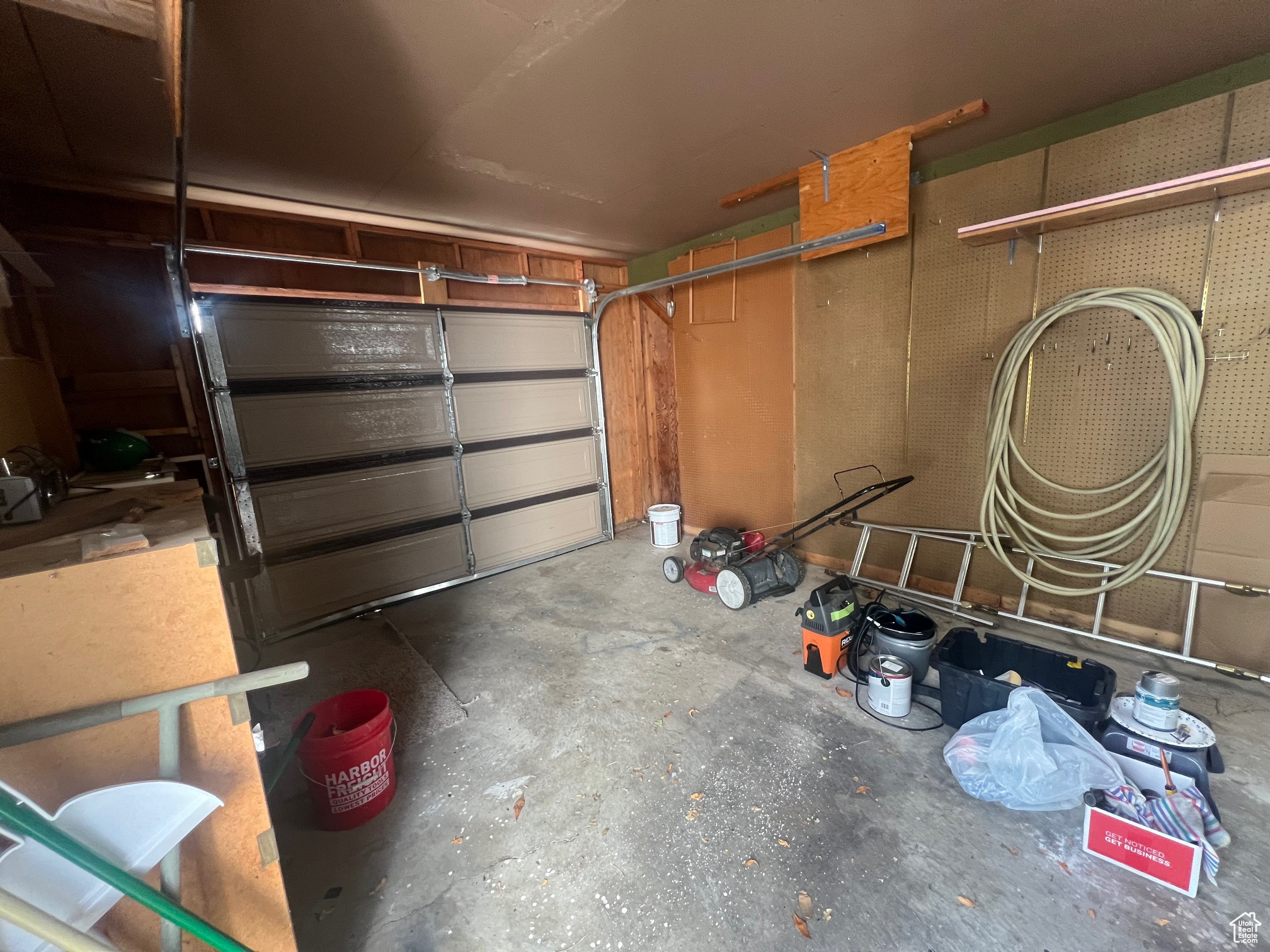 SPRING CANYON ESTATES - Residential