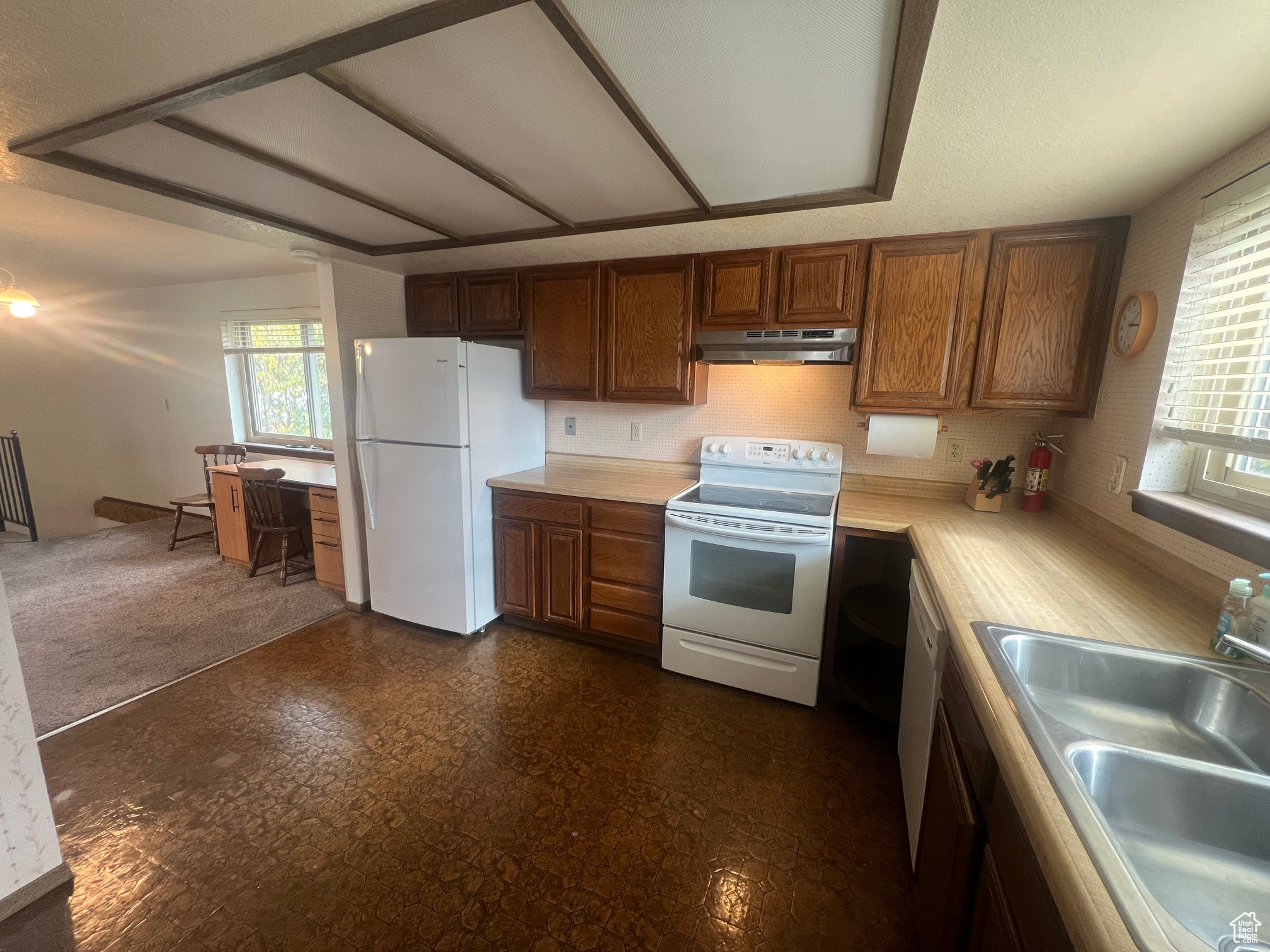 SPRING CANYON ESTATES - Residential