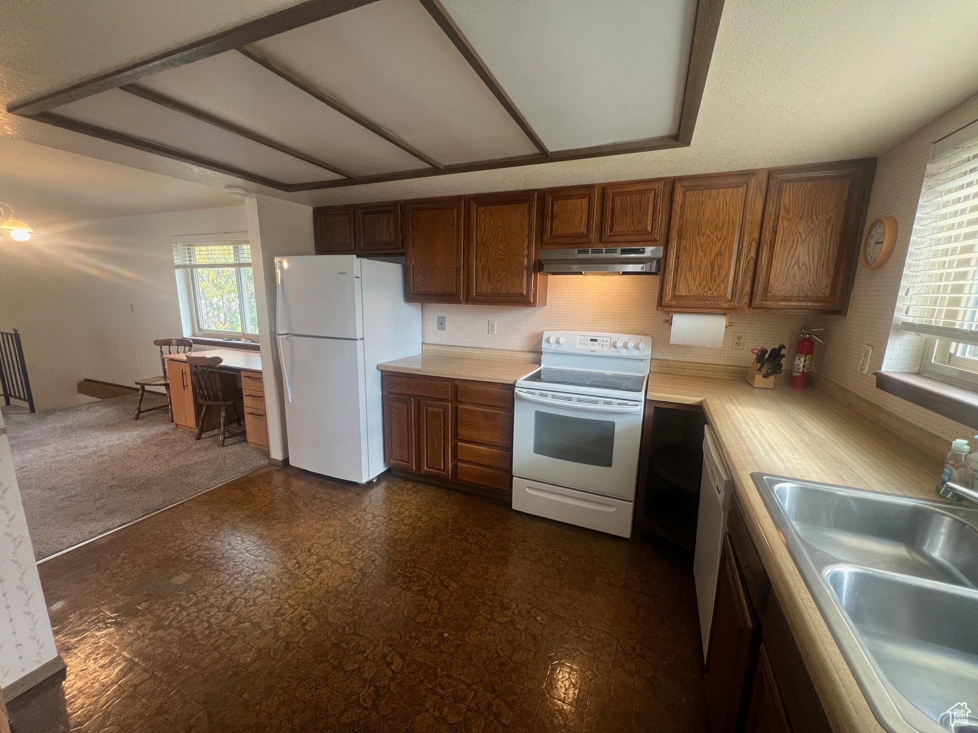 SPRING CANYON ESTATES - Residential