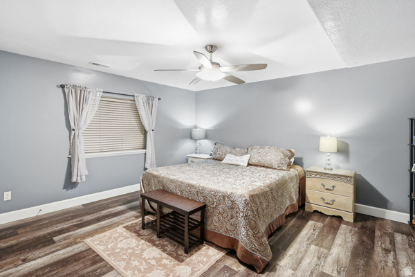 WOODFIELDS CANYON COVE - Residential
