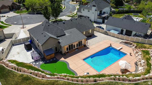 WOODFIELDS CANYON COVE - Residential