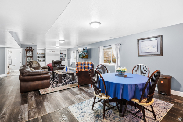 WOODFIELDS CANYON COVE - Residential