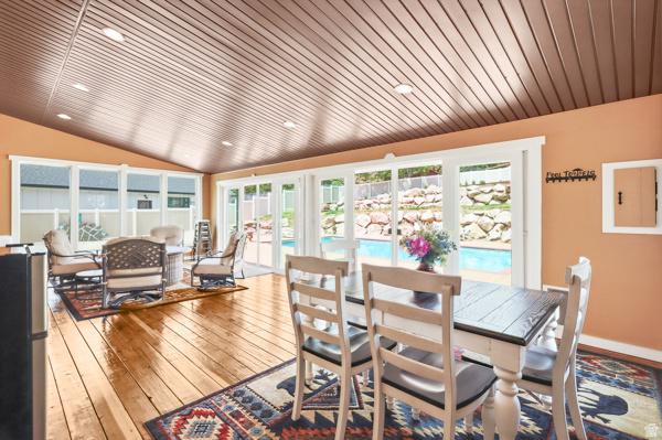 WOODFIELDS CANYON COVE - Residential