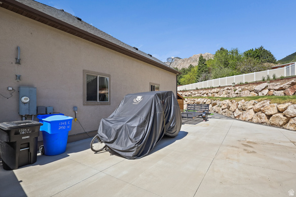 WOODFIELDS CANYON COVE - Residential