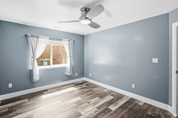 WOODFIELDS CANYON COVE - Residential