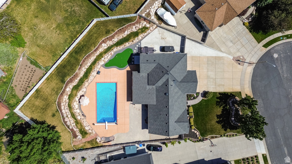 WOODFIELDS CANYON COVE - Residential