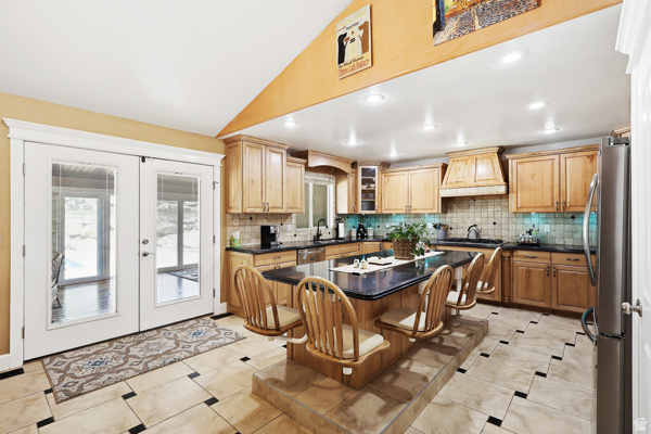 WOODFIELDS CANYON COVE - Residential