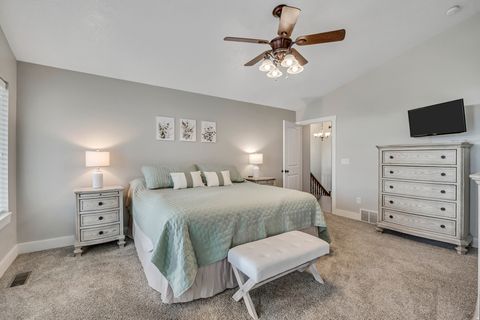 Tiny photo for 366 E 6600 S, Hyrum, UT 84319 (MLS # 2127505)