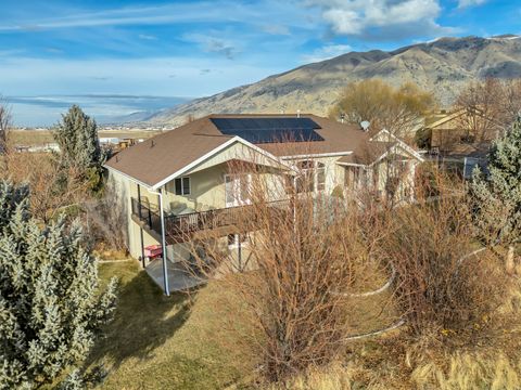 Tiny photo for 366 E 6600 S, Hyrum, UT 84319 (MLS # 2127505)