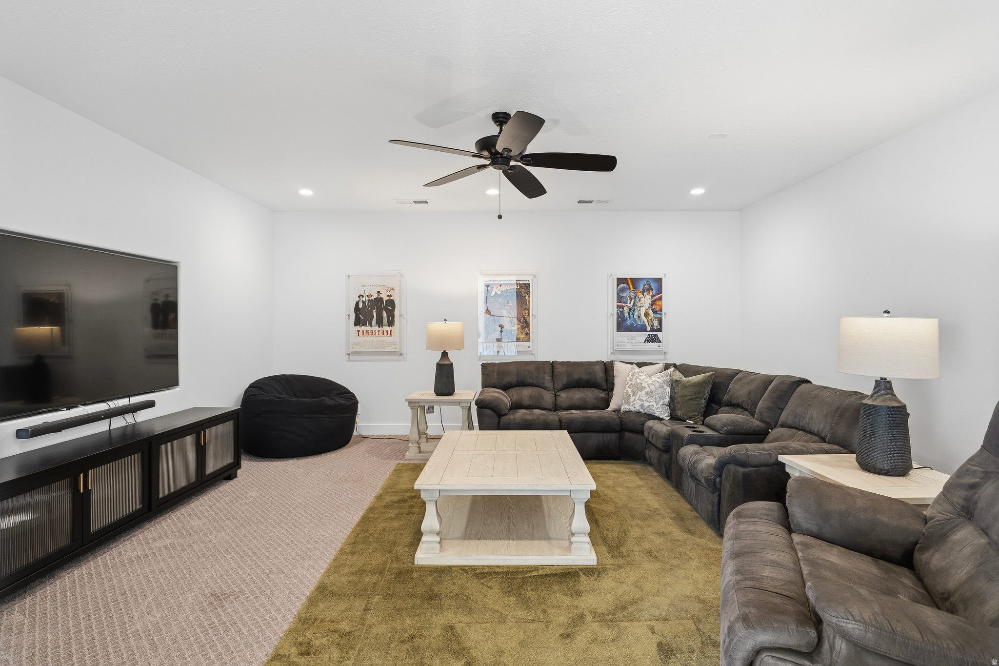 FIELDSTONE PH 5 - Residential