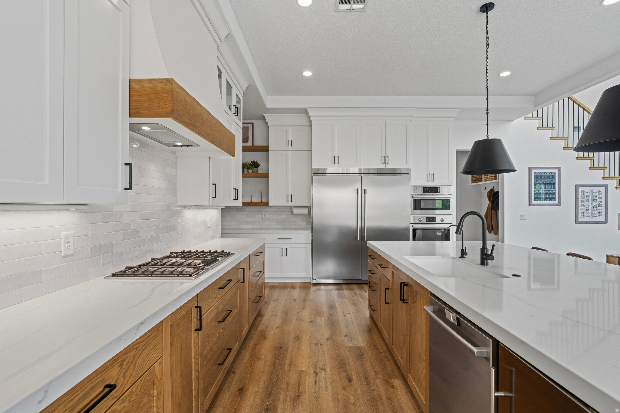 FIELDSTONE PH 5 - Residential