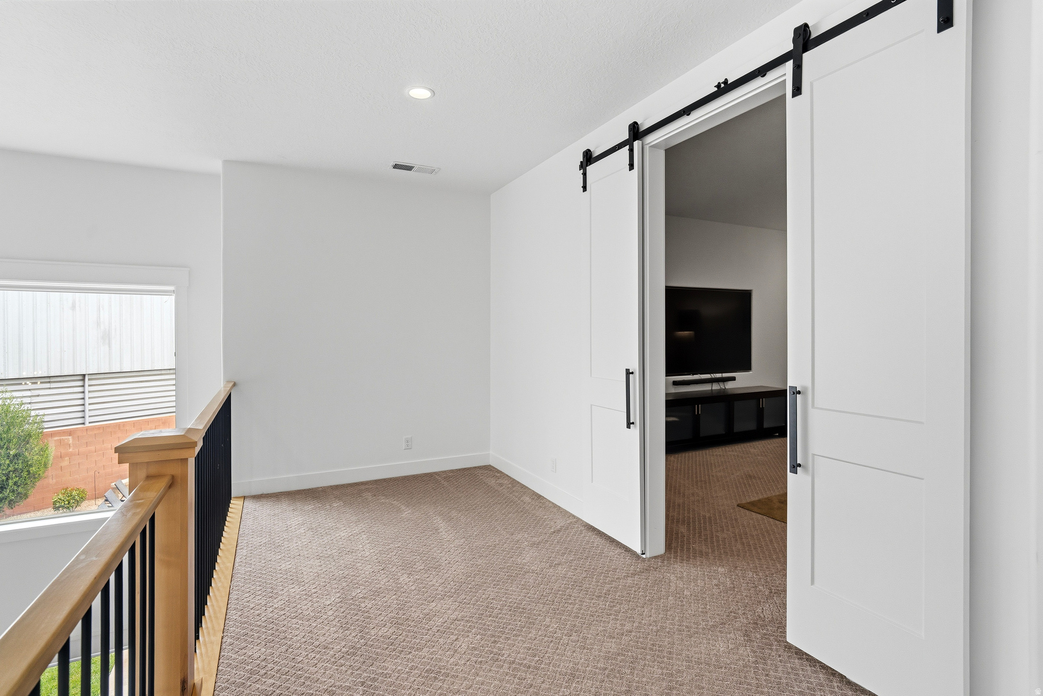 FIELDSTONE PH 5 - Residential