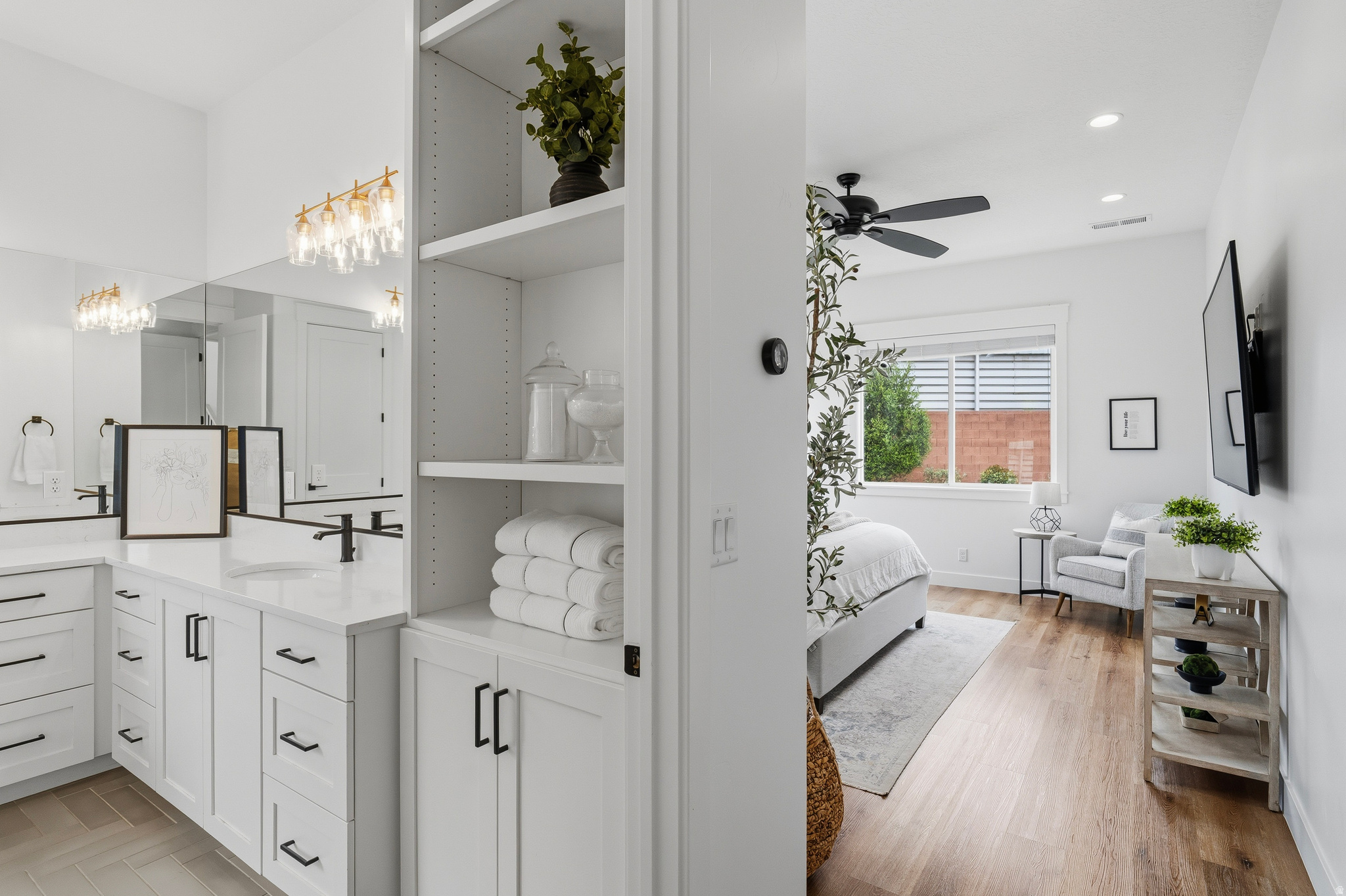 FIELDSTONE PH 5 - Residential