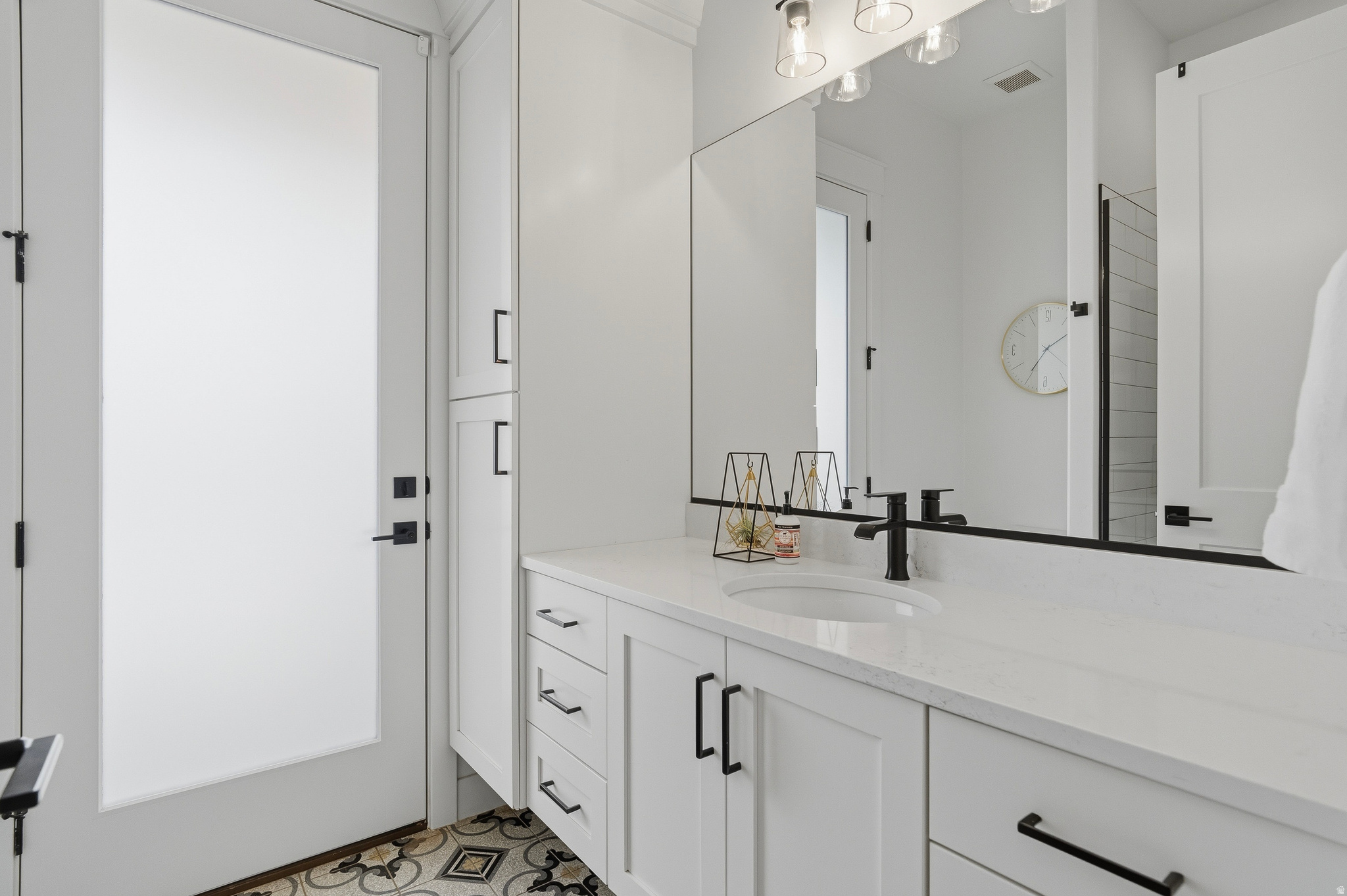 FIELDSTONE PH 5 - Residential