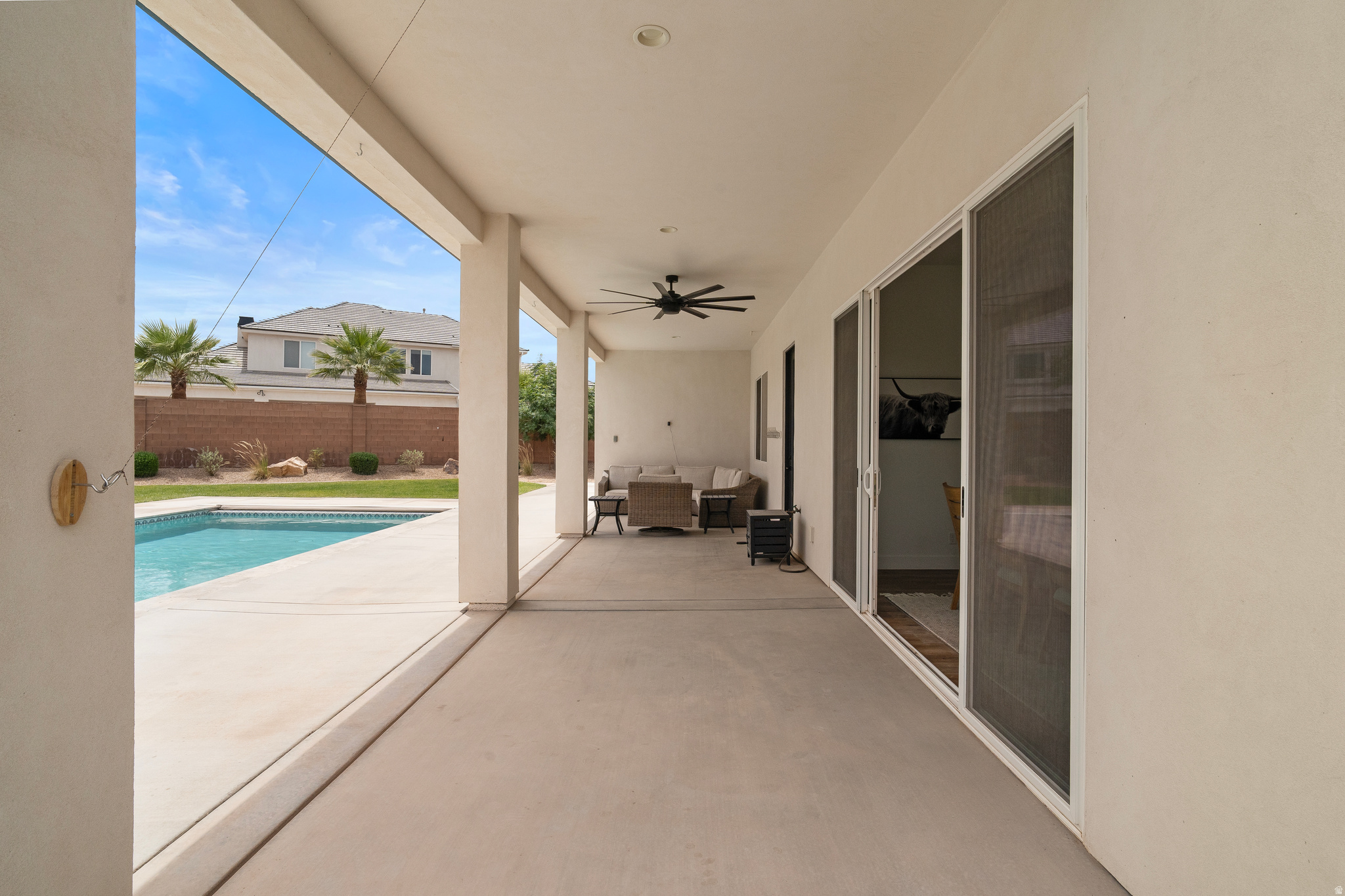 FIELDSTONE PH 5 - Residential