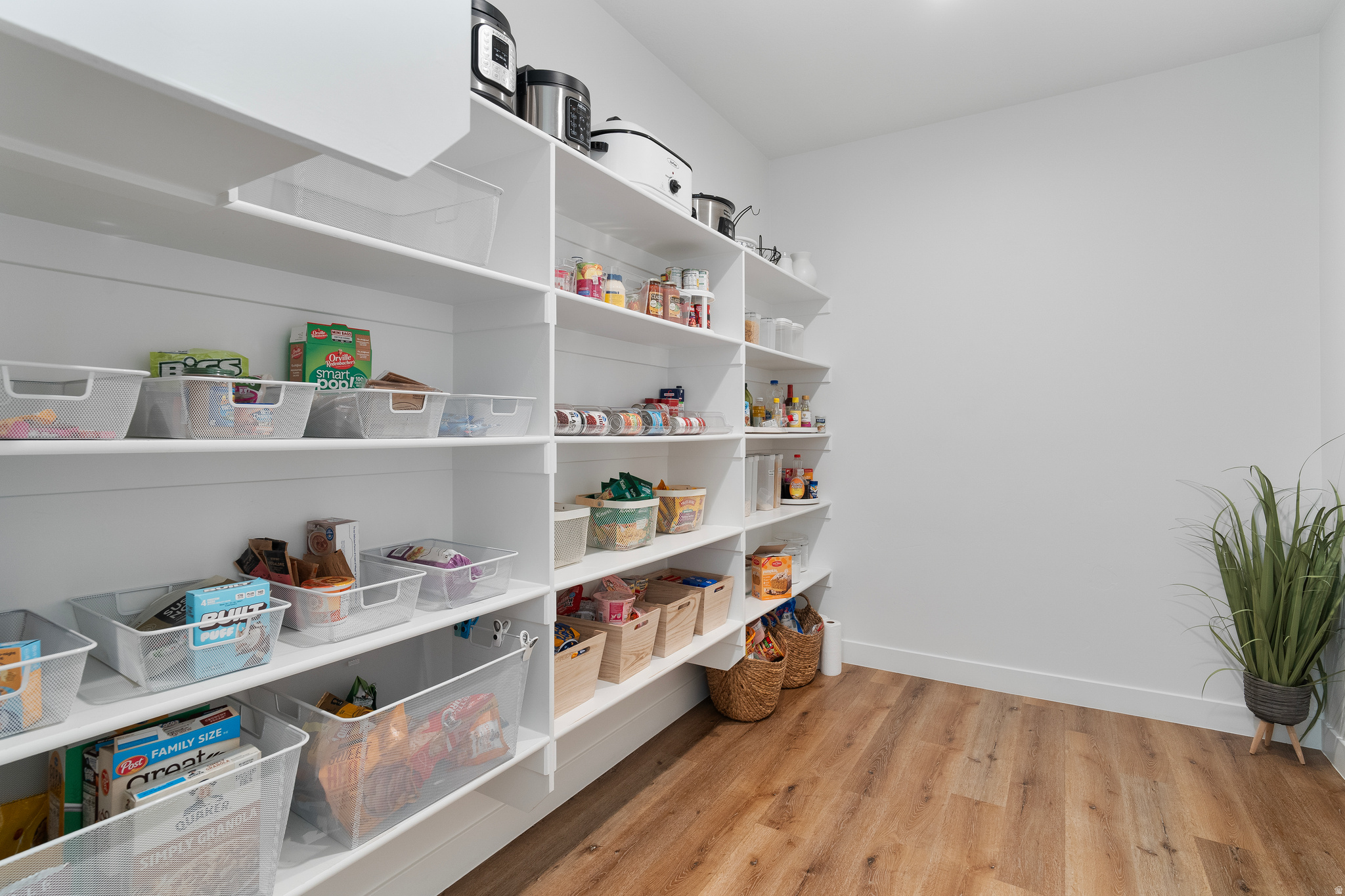 FIELDSTONE PH 5 - Residential