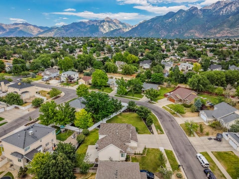 Tiny photo for 941 E POND RIDGE DR, Draper, UT 84020 (MLS # 2167237)