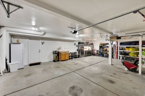 Tiny photo for 941 E POND RIDGE DR, Draper, UT 84020 (MLS # 2167237)