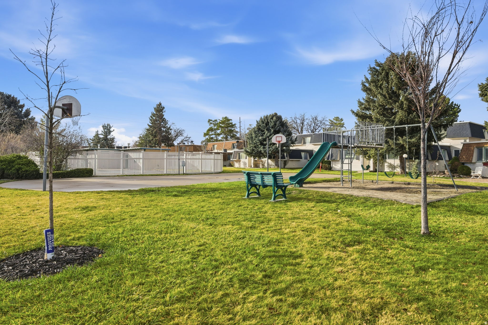 MEADOWBROOK - Residential