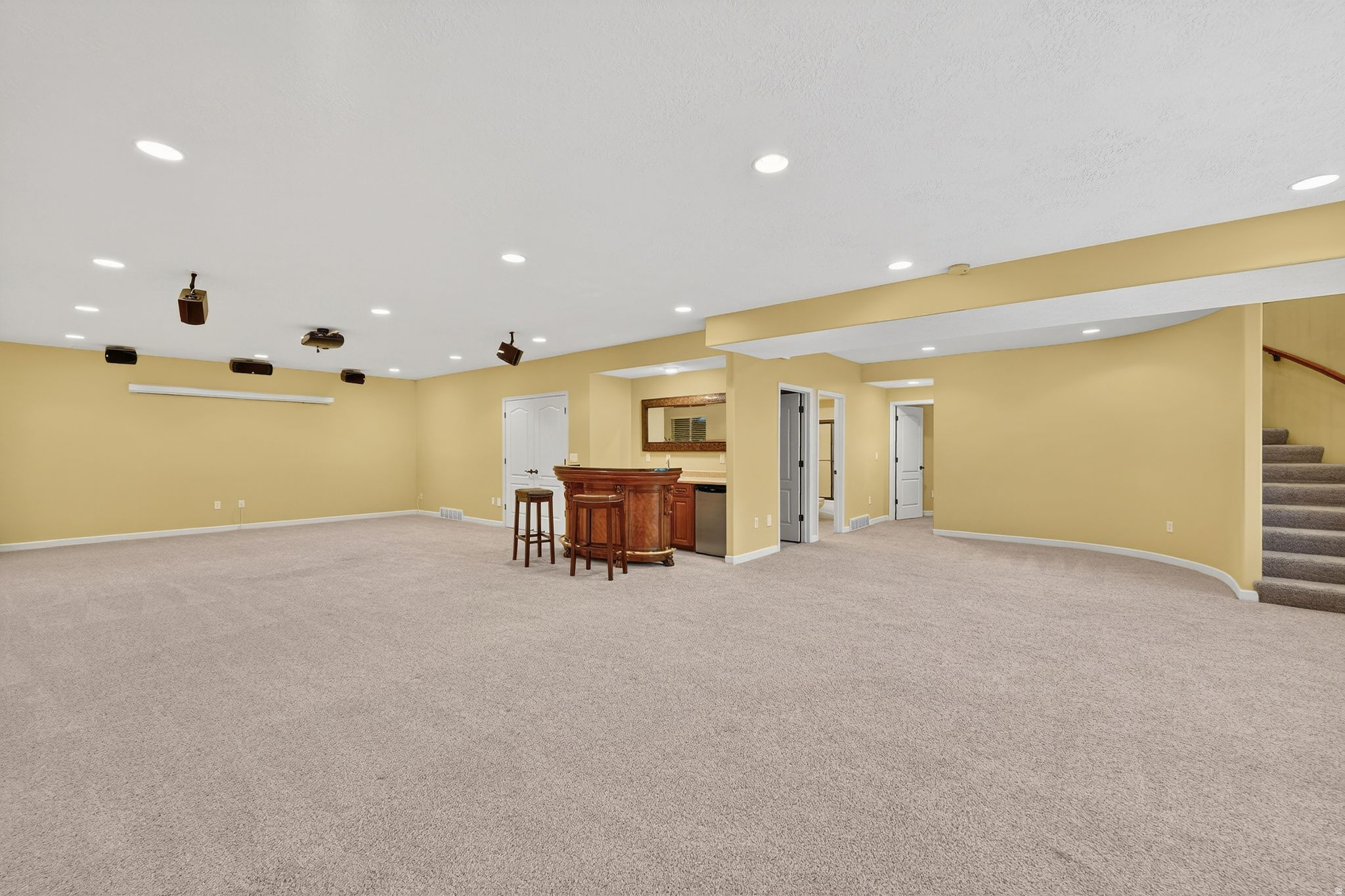 REUNION ORCHARD - Residential