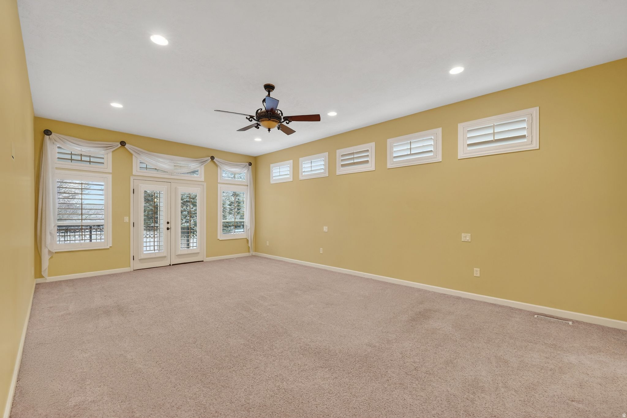 REUNION ORCHARD - Residential